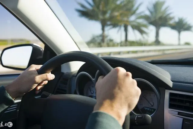 汽车电源系统的作用及工作原理